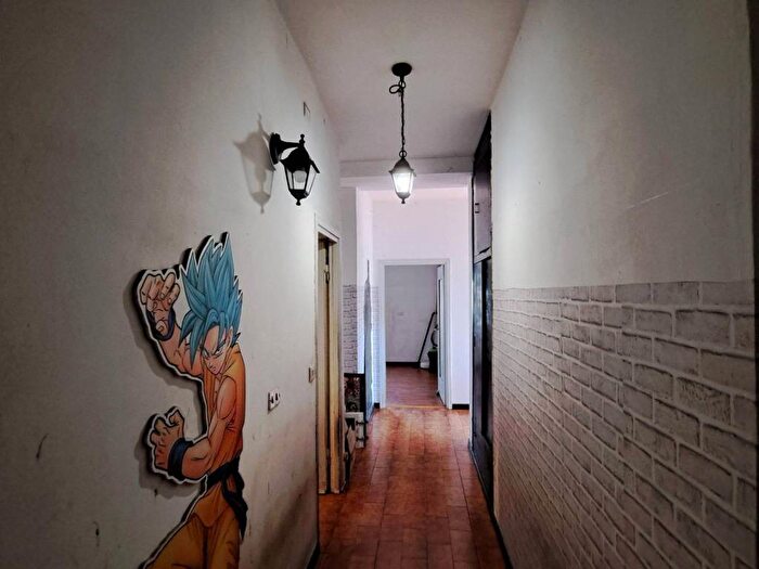 Appartamento trilocale in vendita in Via Michele Lessona, Vialba, Milano
