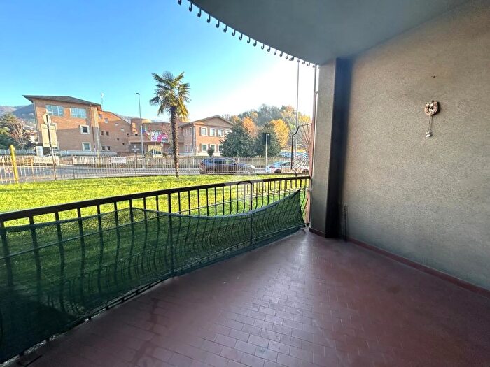 Appartamento quadrilocale in vendita in Via Aldo Moro, Villa DAlme