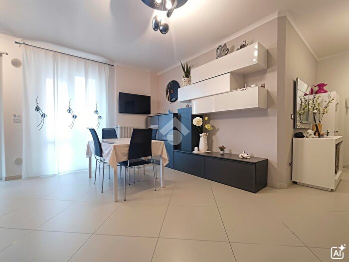 Appartamento trilocale in vendita in Via Padre Angelico da Sarno, Foggia