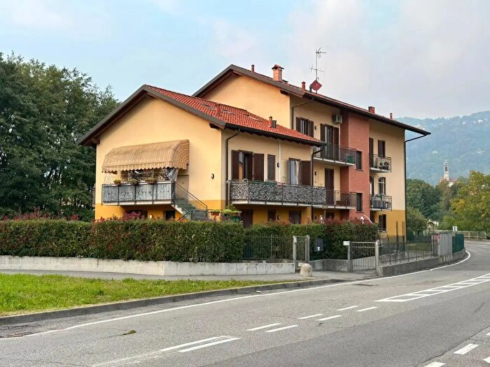 Appartamento bilocale in affitto in Via Lombardia, La Valletta Brianza