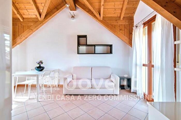 Appartamento bilocale in vendita in Via Morti della Barbina, Lodi