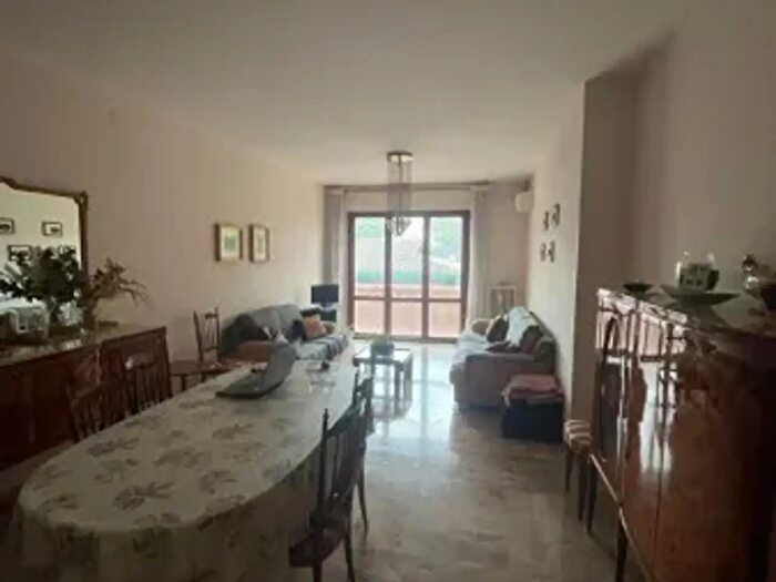Appartamento quadrilocale in affitto in Padova