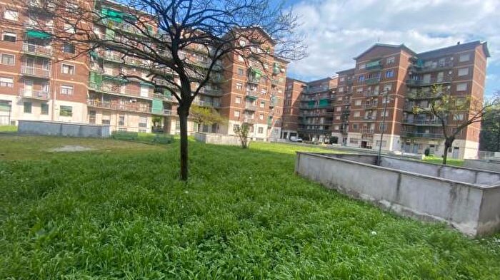 Appartamento bilocale in vendita in Via Sulmona, Milano