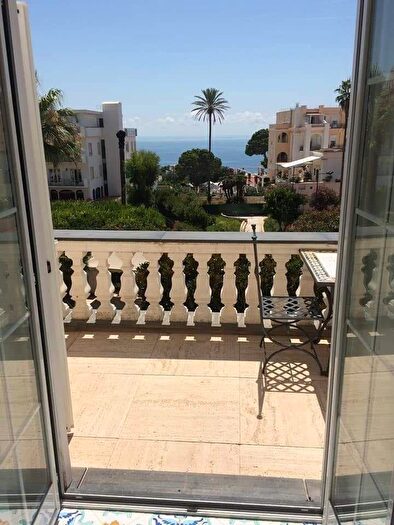 Appartamento in vendita in Via Fuorlovado, Capri