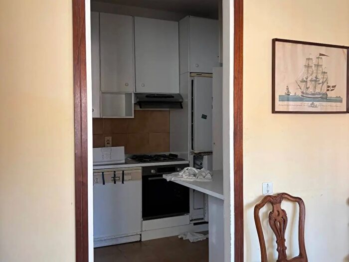 Appartamento con 6 locali in vendita in Via Rebora, Recco