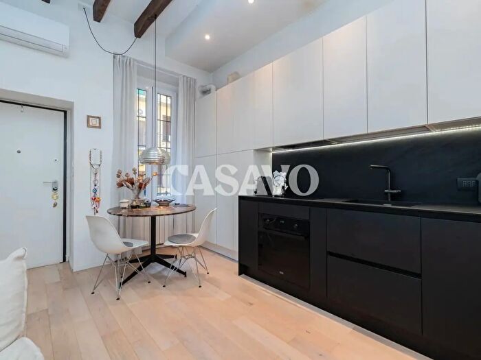 Appartamento bilocale in vendita in Via della Torre, Milano
