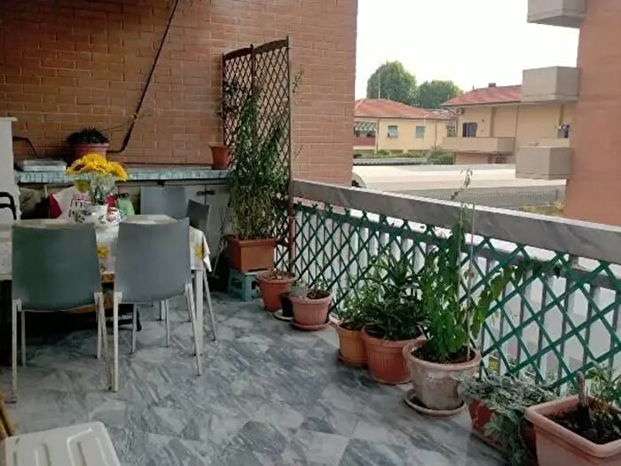 Appartamento bilocale in vendita in Carrara