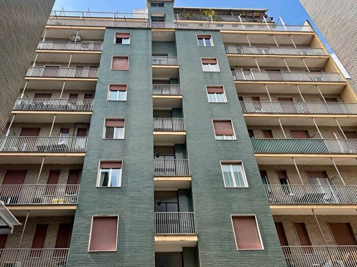 Appartamento bilocale in affitto in Piazza Napoli, Milano