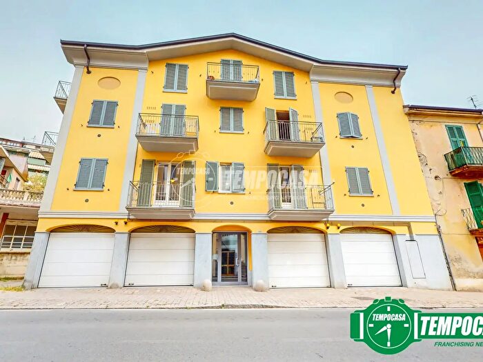 Appartamento trilocale in vendita in Via Nizza, Acqui Terme