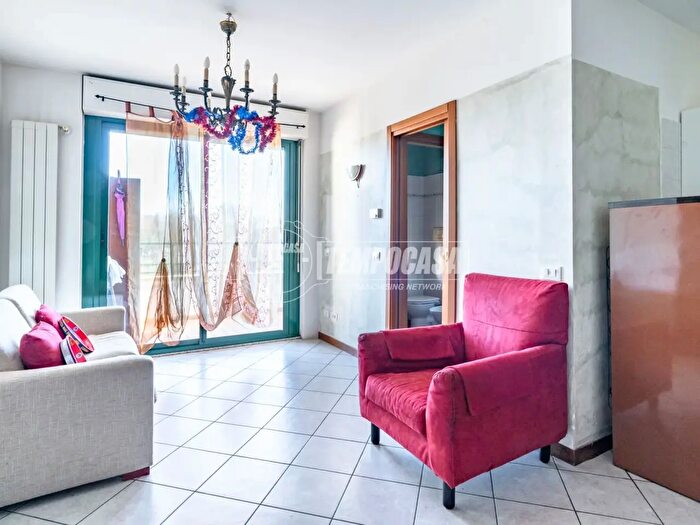 Appartamento monolocale in vendita in Corso Italia, Caronno Pertusella