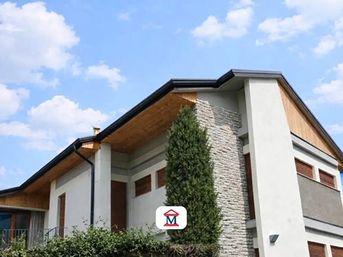 Appartamento quadrilocale in vendita in Via Statuto, Bergamo