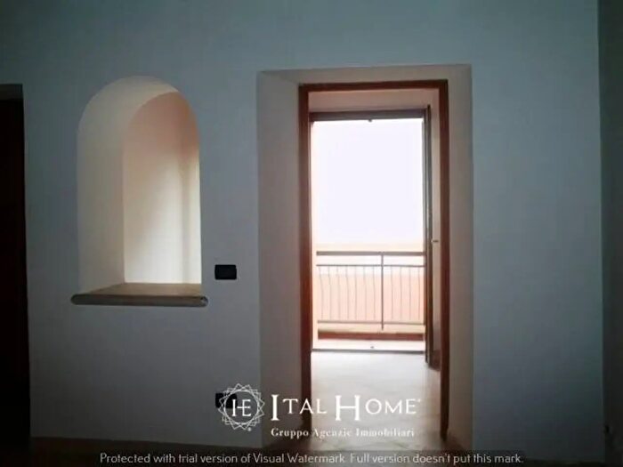 Appartamento trilocale in affitto in Vicolo Dietro Caserma Chiodo, Verona