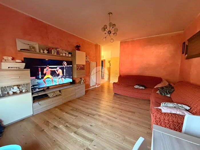 Appartamento quadrilocale in vendita in Via Trento, Credaro