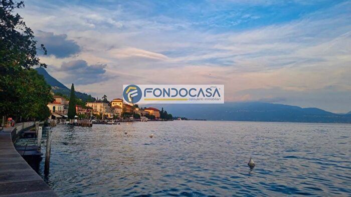 Appartamento bilocale in affitto in Via Disciplina, Gardone Riviera