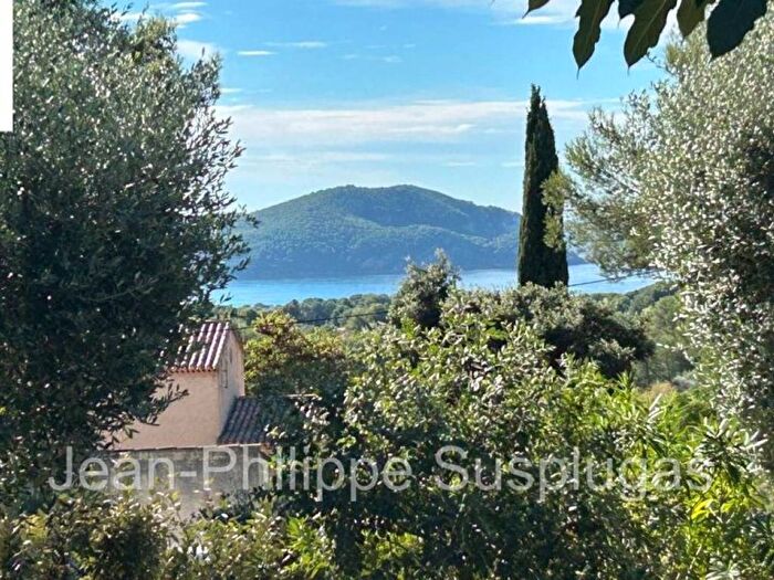 Casa con 5 locali in vendita in La Cadièred'Azur