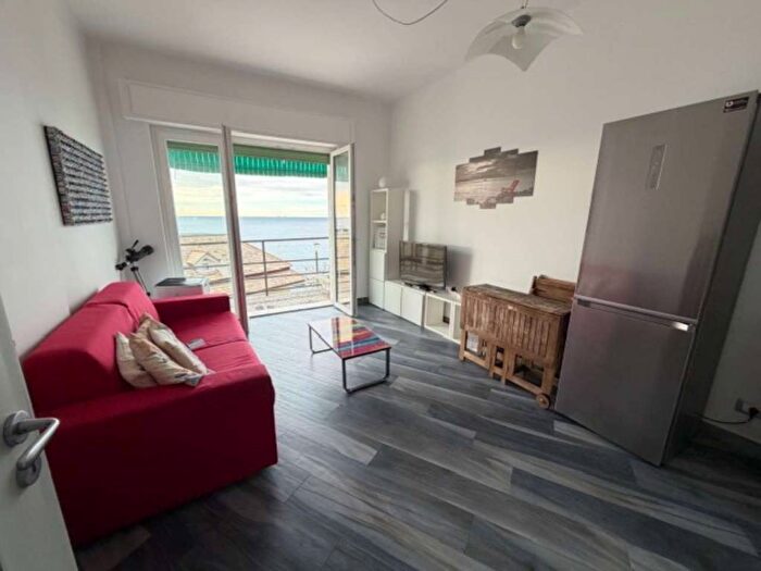 Appartamento bilocale in affitto in via fratelli ferrari, Centro, Bogliasco