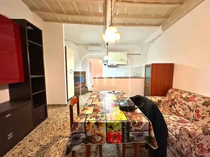 Appartamento bilocale in vendita in Vicolo delle Carceri, Zagarolo