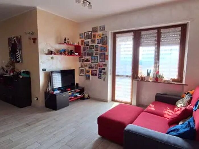 Appartamento quadrilocale in vendita in Via Gottardo, Torino