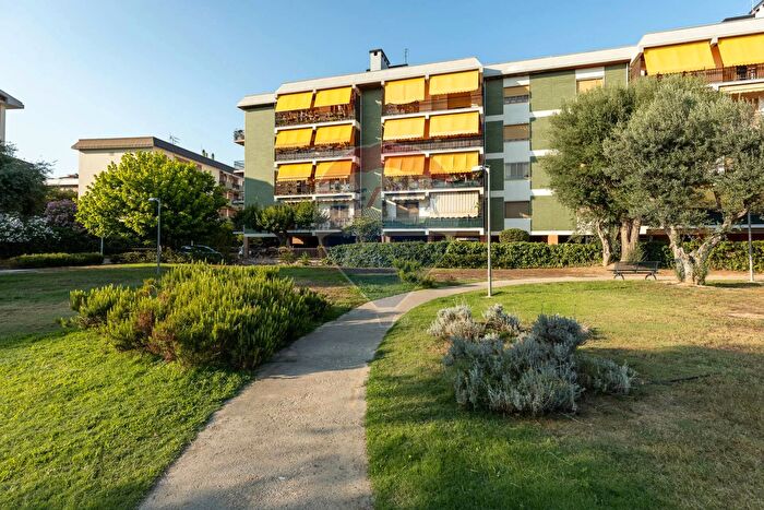 Appartamento quadrilocale in vendita in Piazza delle Ninfe, Cagliari