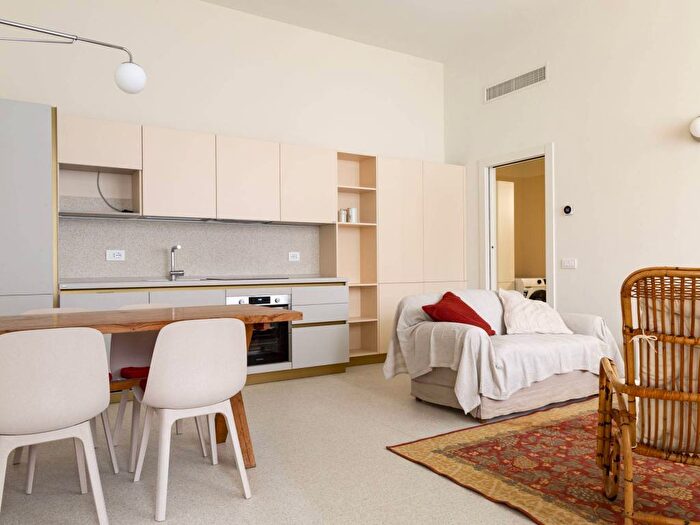 Appartamento bilocale in affitto in Via Andrea Palladio, Porta Romana Medaglie d'Oro, Milano