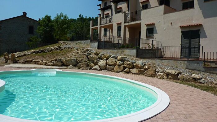 Casa quadrilocale in vendita in Monterotondo Marittimo