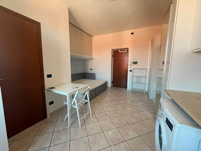 Appartamento monolocale in affitto in Via Giulio Carcano, Pezzotti Meda, Milano