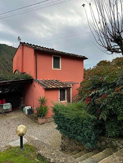 Casa trilocale in vendita in Capannori