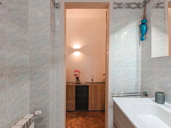 Appartamento trilocale in affitto in Via Sara Davis, Roiano, Trieste