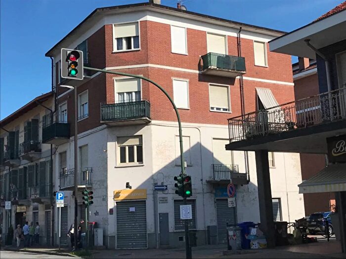 Appartamento trilocale in affitto in Via Armando Diaz Trofarello, Trofarello