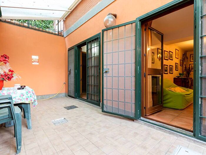 Appartamento bilocale in affitto in Via Manuel De Falla, Infernetto, Roma