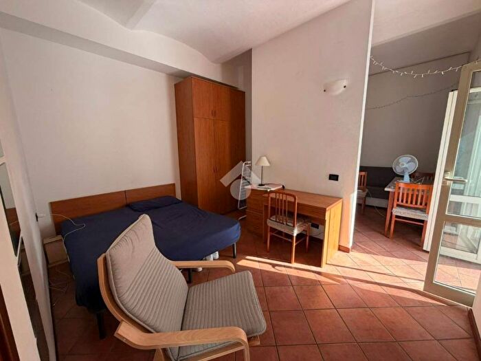 Appartamento bilocale in affitto in Via Giuseppe Verdi, Stazione Ticinello, Pavia