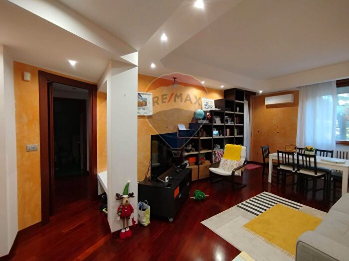 Appartamento trilocale in vendita in Don Lattuada, Rho