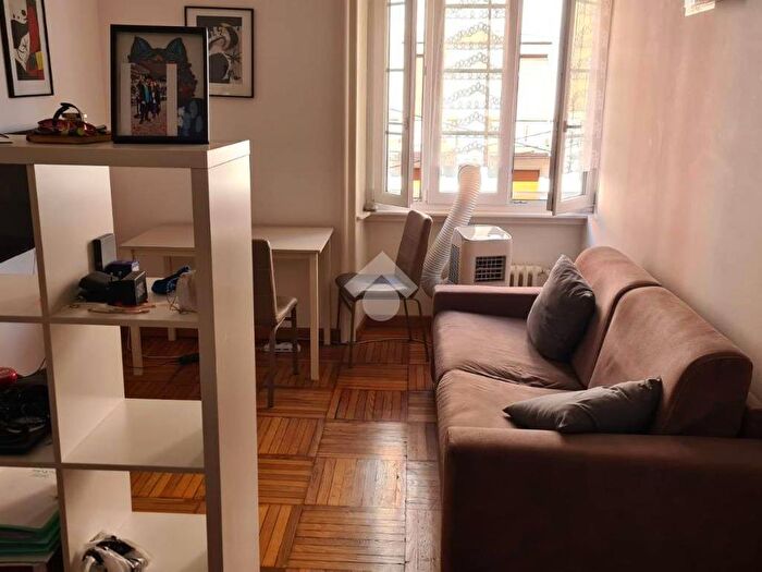 Appartamento bilocale in affitto in Via Pietro Teuliè, Bocconi, Milano