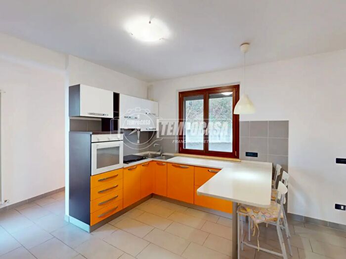 Appartamento bilocale in vendita in Via Montevarino, Agugliano