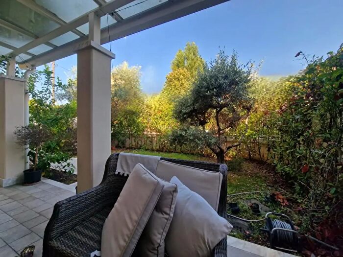Casa con 5 locali in vendita in Carrara