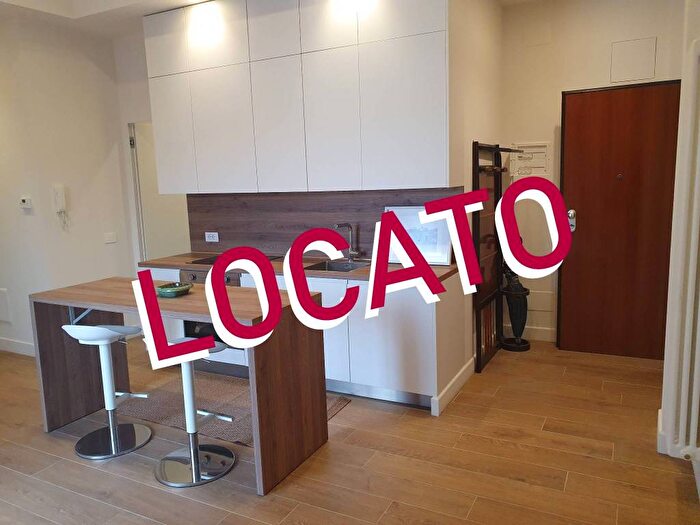 Casa bilocale in affitto in Via Cornelio Nepote, Medaglie dOro, Roma