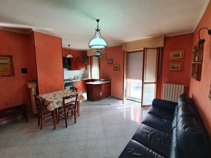 Appartamento quadrilocale in vendita in Via Saragat, Venaria Reale