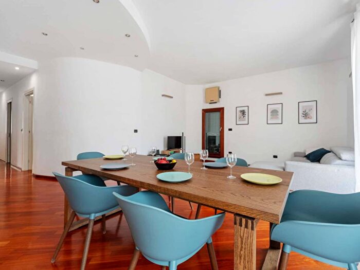 Appartamento quadrilocale in affitto in Via San Felice, San Felice, Bologna