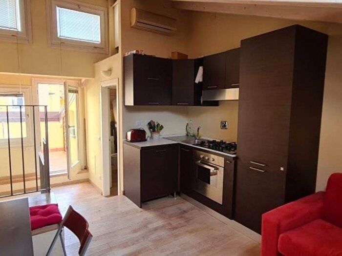 Appartamento bilocale in affitto in VIA FARINI, Santo Stefano, Bologna