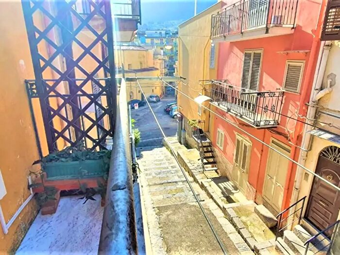 Appartamento bilocale in affitto in Via Stella, Carini