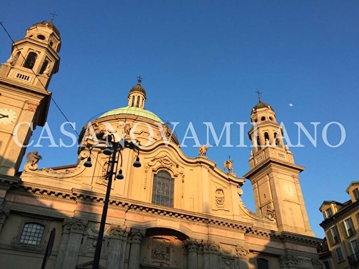 Appartamento monolocale in affitto in Piazza Sant'Alessandro, Missori, Milano