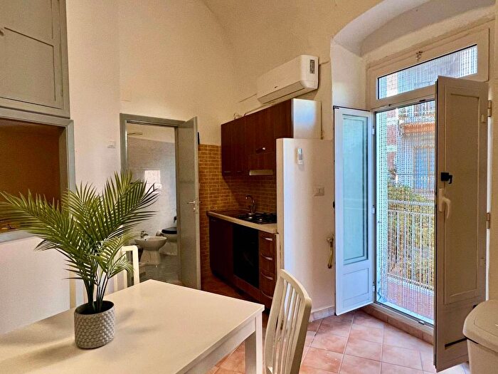 Appartamento bilocale in affitto in Via Atratina, Gaeta