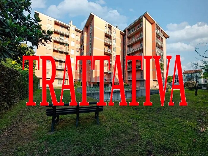 Appartamento bilocale in affitto in Via Sertorio, Monza