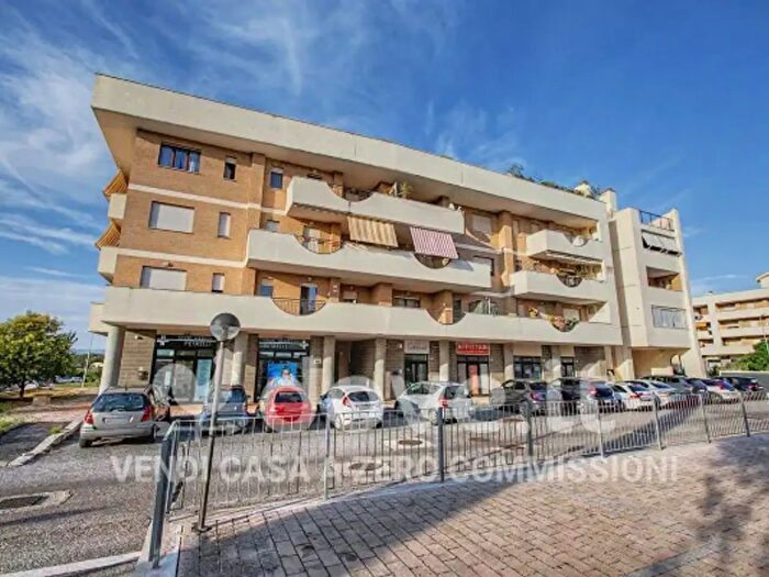 Appartamento trilocale in vendita in Via Giulio Sbardella, Palestrina