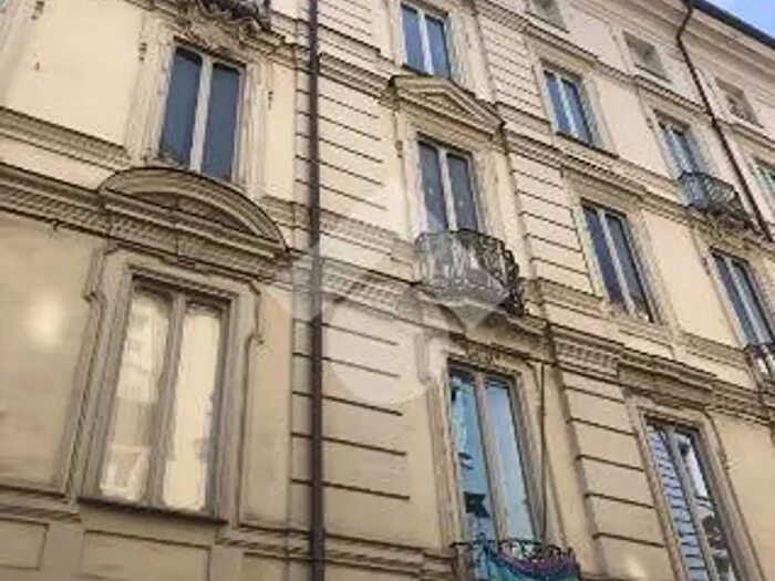 Appartamento bilocale in vendita in Via Giuseppe Garibaldi, Torino