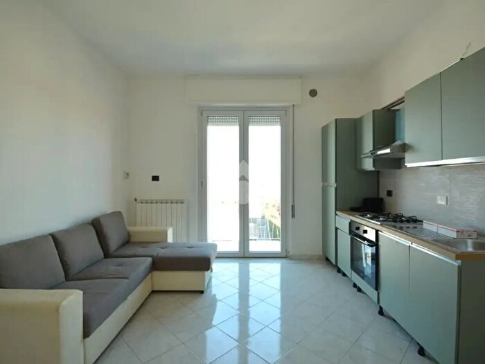 Appartamento bilocale in vendita in Via Giacomo Matteotti, Brembate