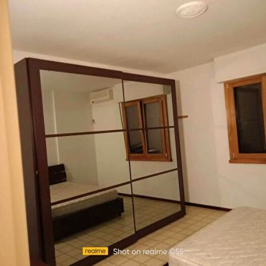 Appartamento con 5 locali in vendita in Via Alcide Cervi, Asciano