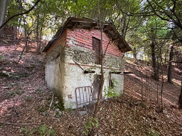 Casa bilocale in vendita in Borgata Rossetti, Paesana