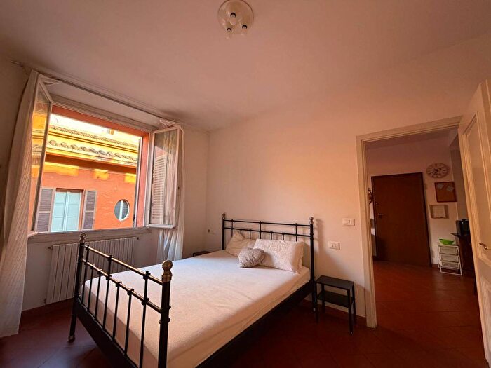 Appartamento bilocale in affitto in Via degli Usberti, Centro Storico, Bologna