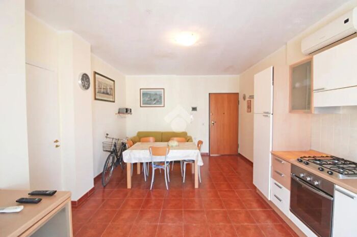 Appartamento trilocale in vendita in Via dei Tulipani, Campomarino